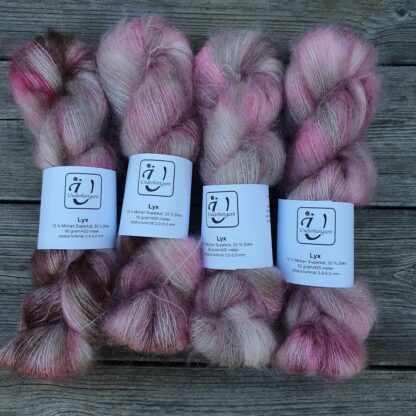 Lyx Superkid Mohair Silke i färgen Rosedust - Underbart garns Design - Bild 3