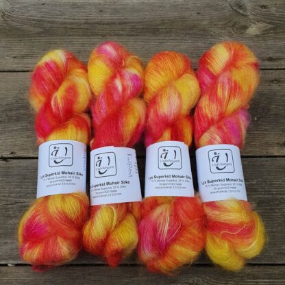 Lyx Superkid Mohair Silke i färgen Tulpan - Underbart garns Design - Bild 2
