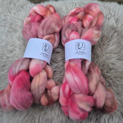 Ulla Polwarth i färgerna Aprikos, rosa, brun - Underbart garns Design - Bild 2