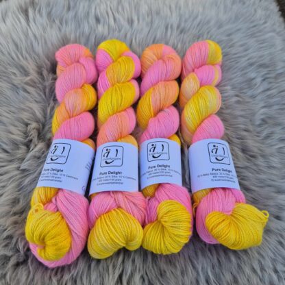 Pure Delight i färgen Candy Land - Underbart garns Design - Bild 5