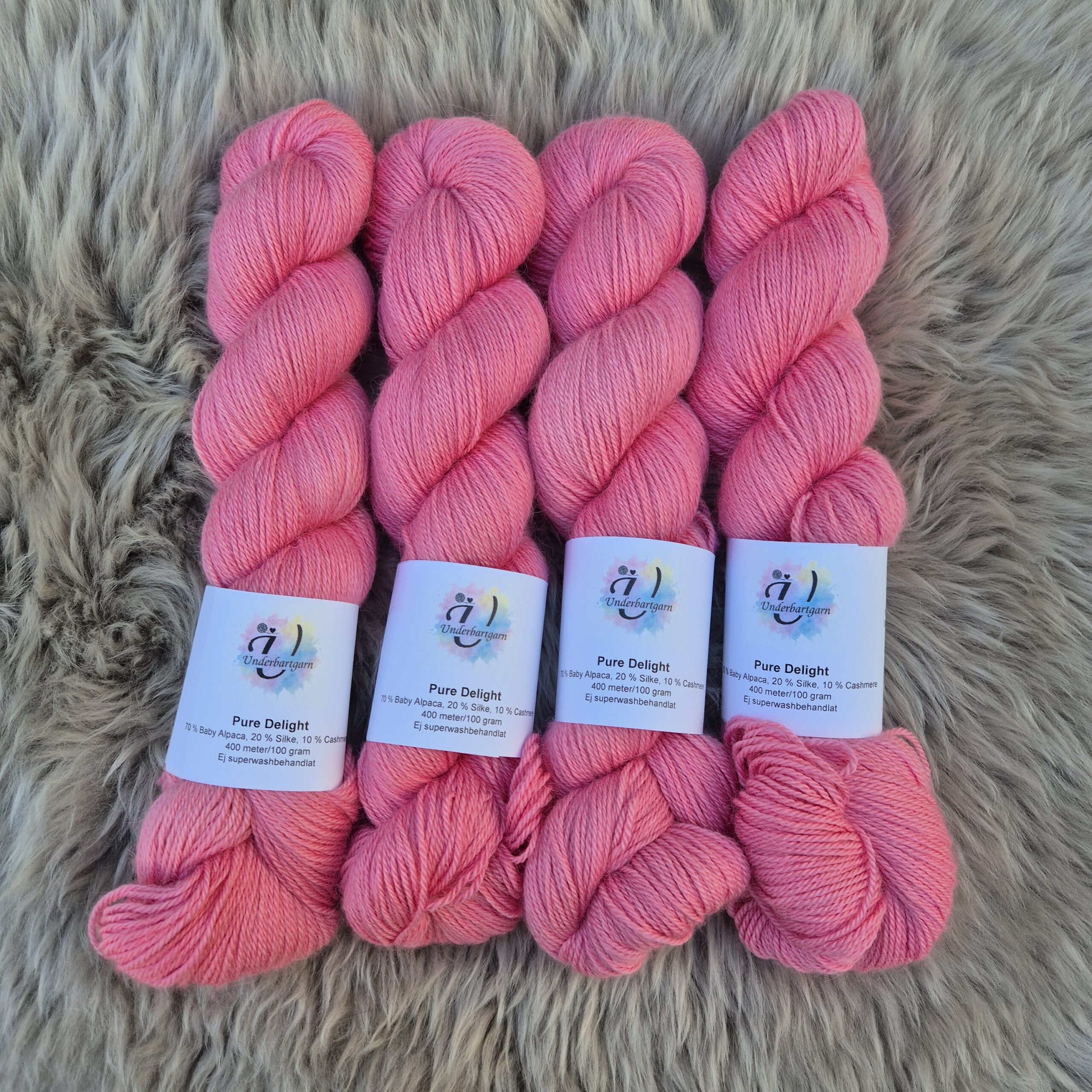 Pure Delight i färgen Rosa Meloner - Underbart garns Design