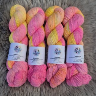 Glittersock - Nu kommer sommaren - Underbart garns Design