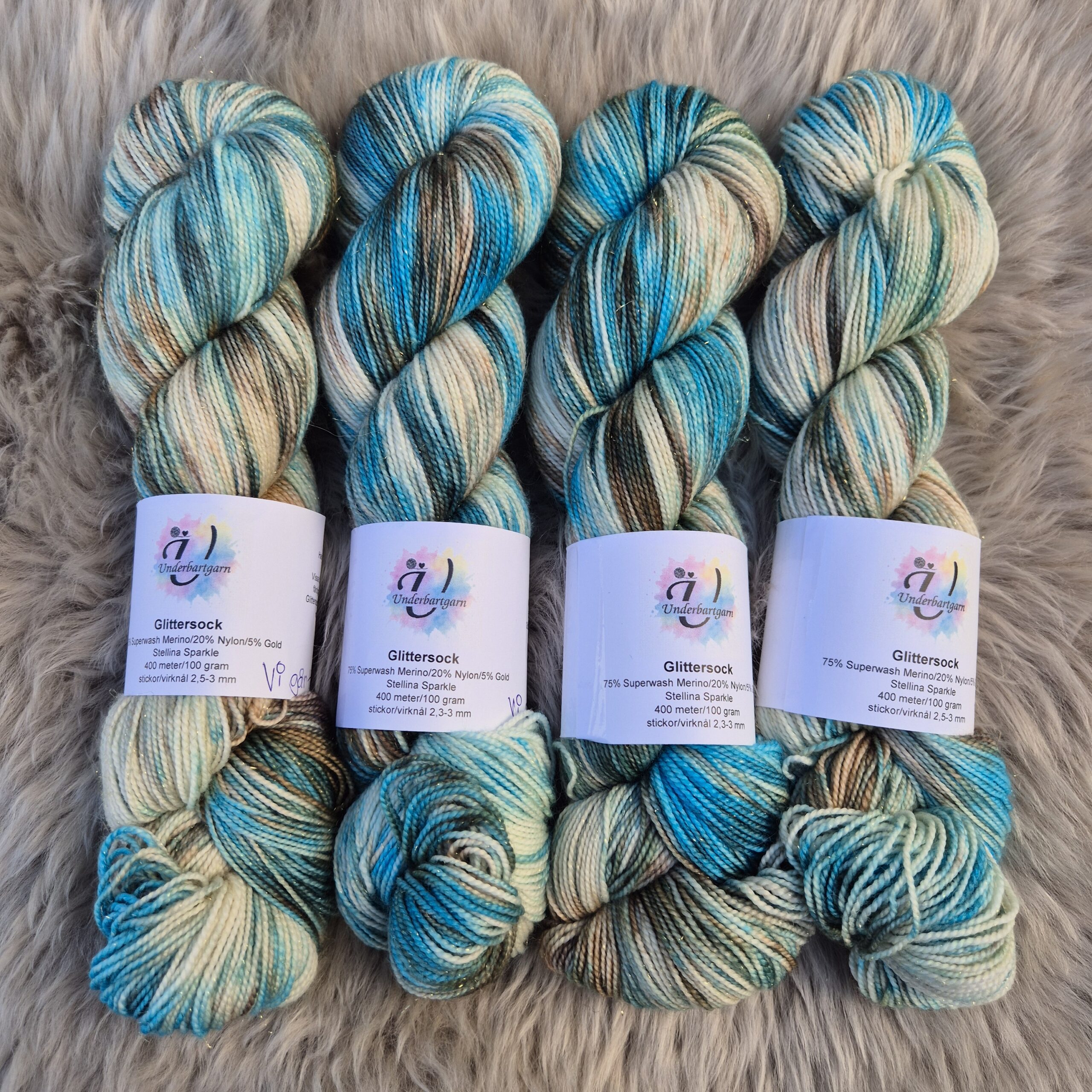 Glittersock - Vi går till stranden - Underbart garns Design